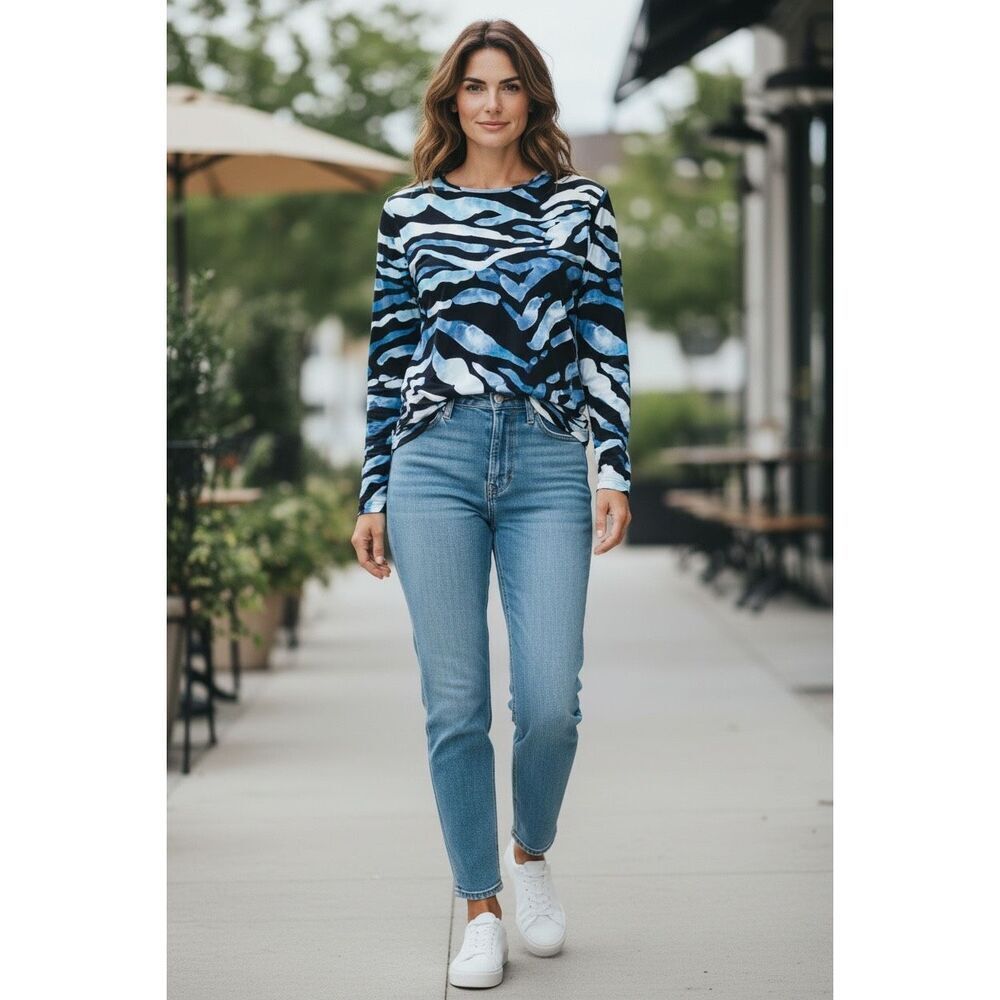 Ciara Sun Woo Abstract Zebra Print Stretch Top Blue Black Batwing Sleeve Size L